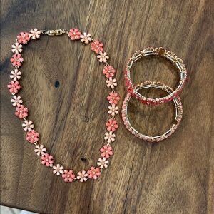 Floral Coral Necklace and Bracelet Set